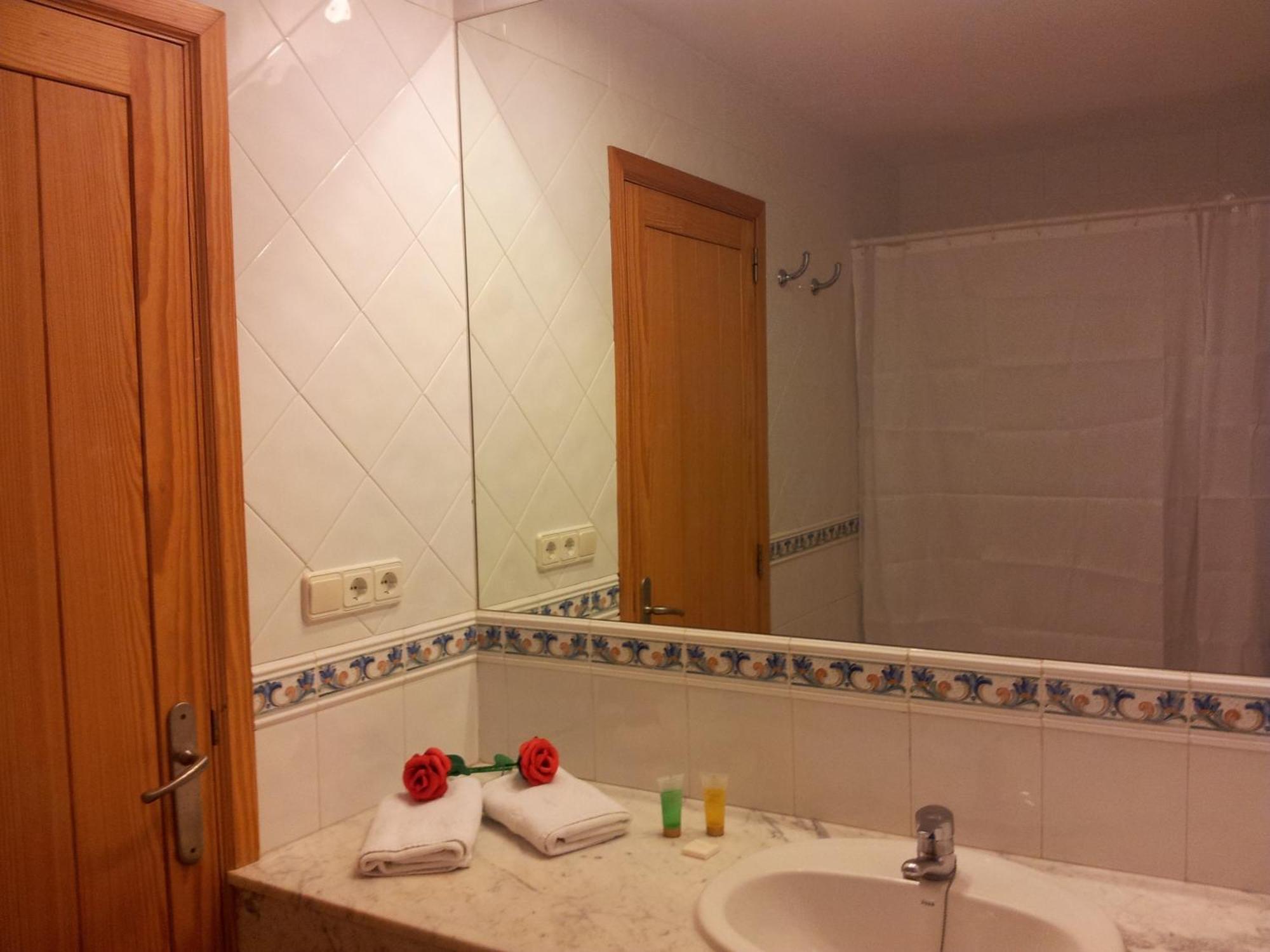 Estudio con balcón